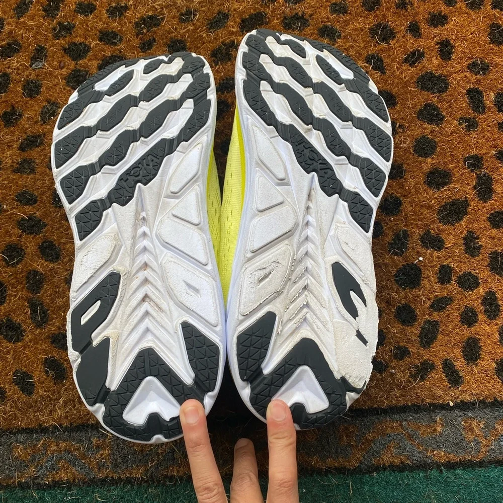 Hoka Clifton 8 running shoes Yellow and White Athletic Shoes - Picture 8 of 11